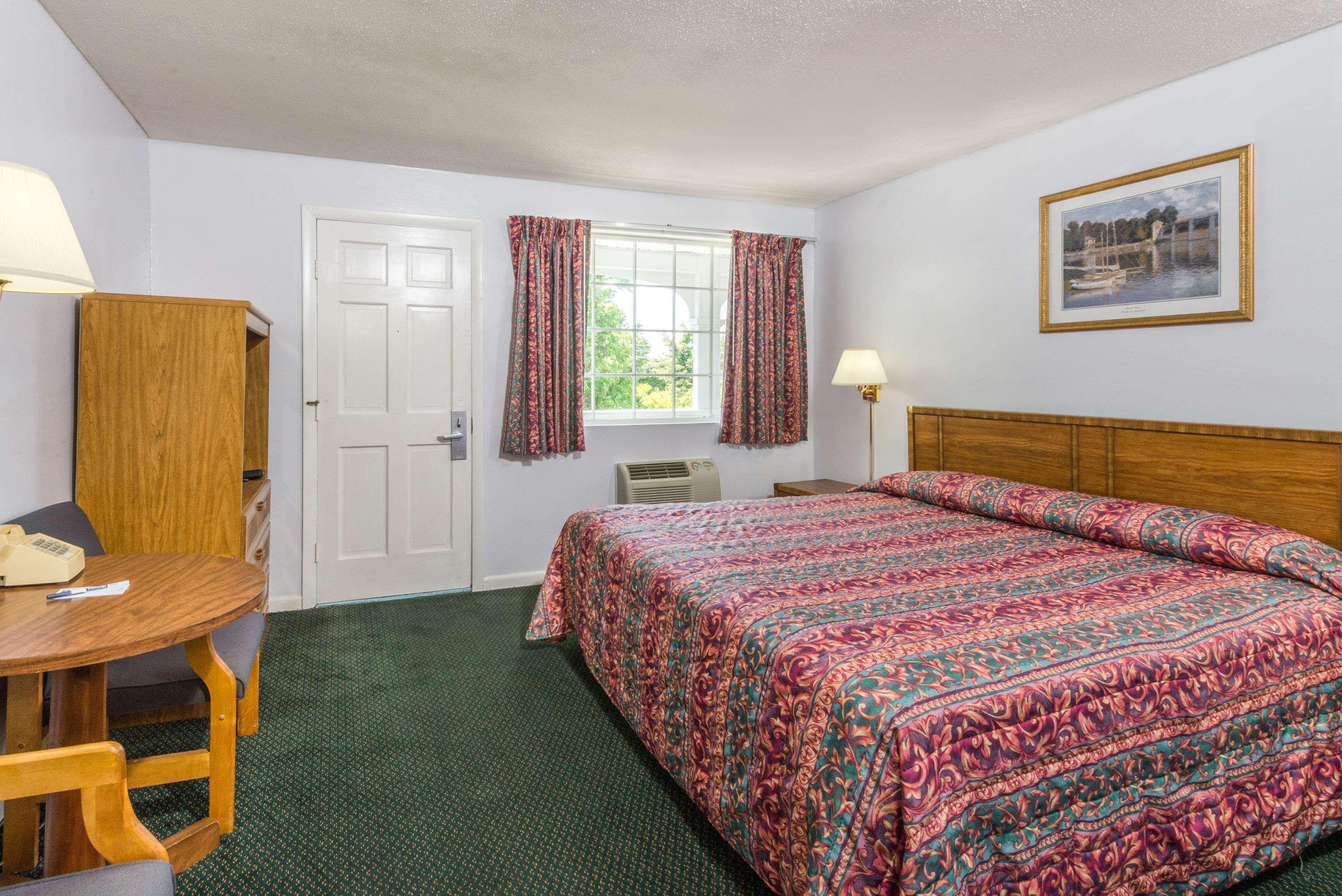 Travelodge By Wyndham Cape Cod Area West Dennis Bagian luar foto