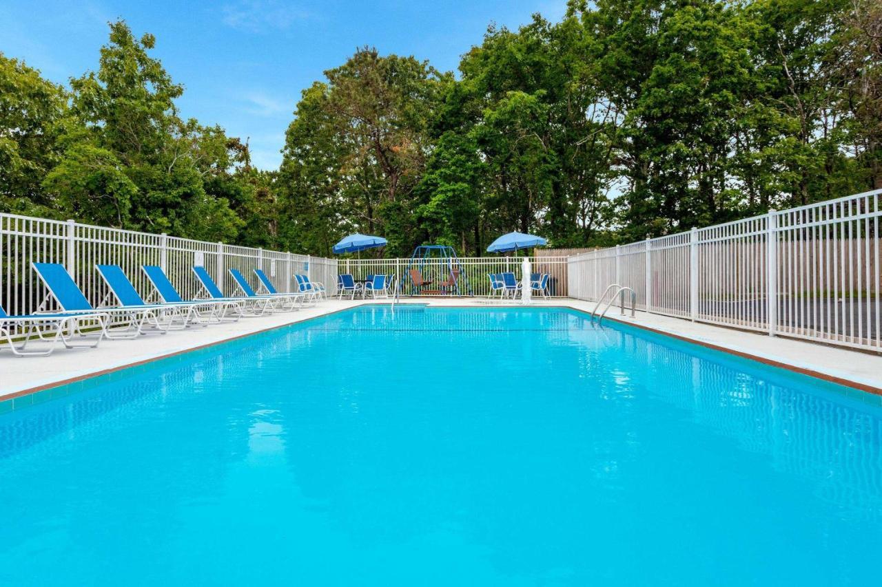 Travelodge By Wyndham Cape Cod Area West Dennis Bagian luar foto