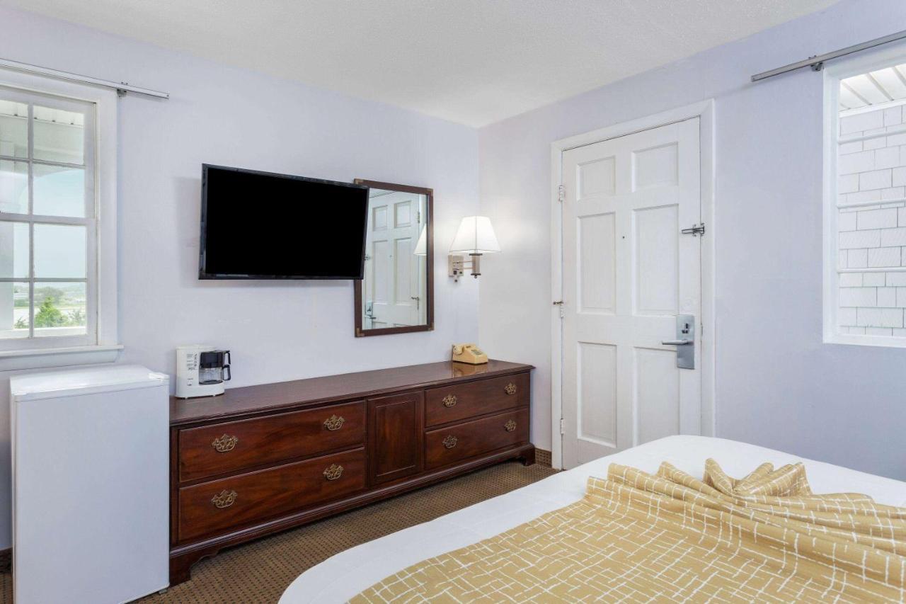 Travelodge By Wyndham Cape Cod Area West Dennis Bagian luar foto