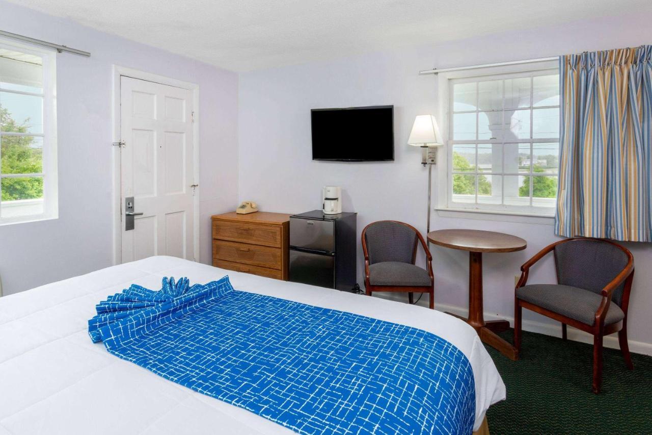 Travelodge By Wyndham Cape Cod Area West Dennis Bagian luar foto