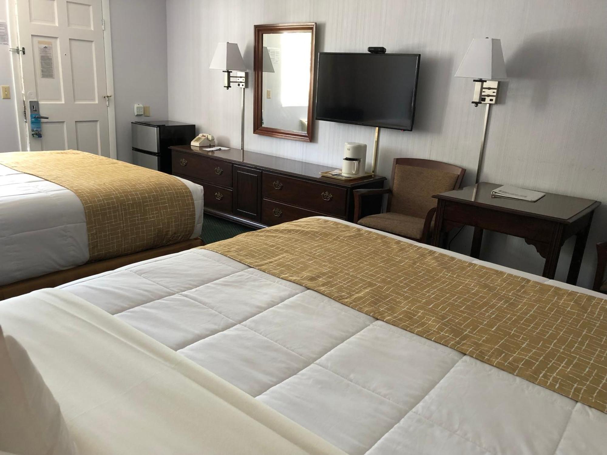 Travelodge By Wyndham Cape Cod Area West Dennis Ruang foto